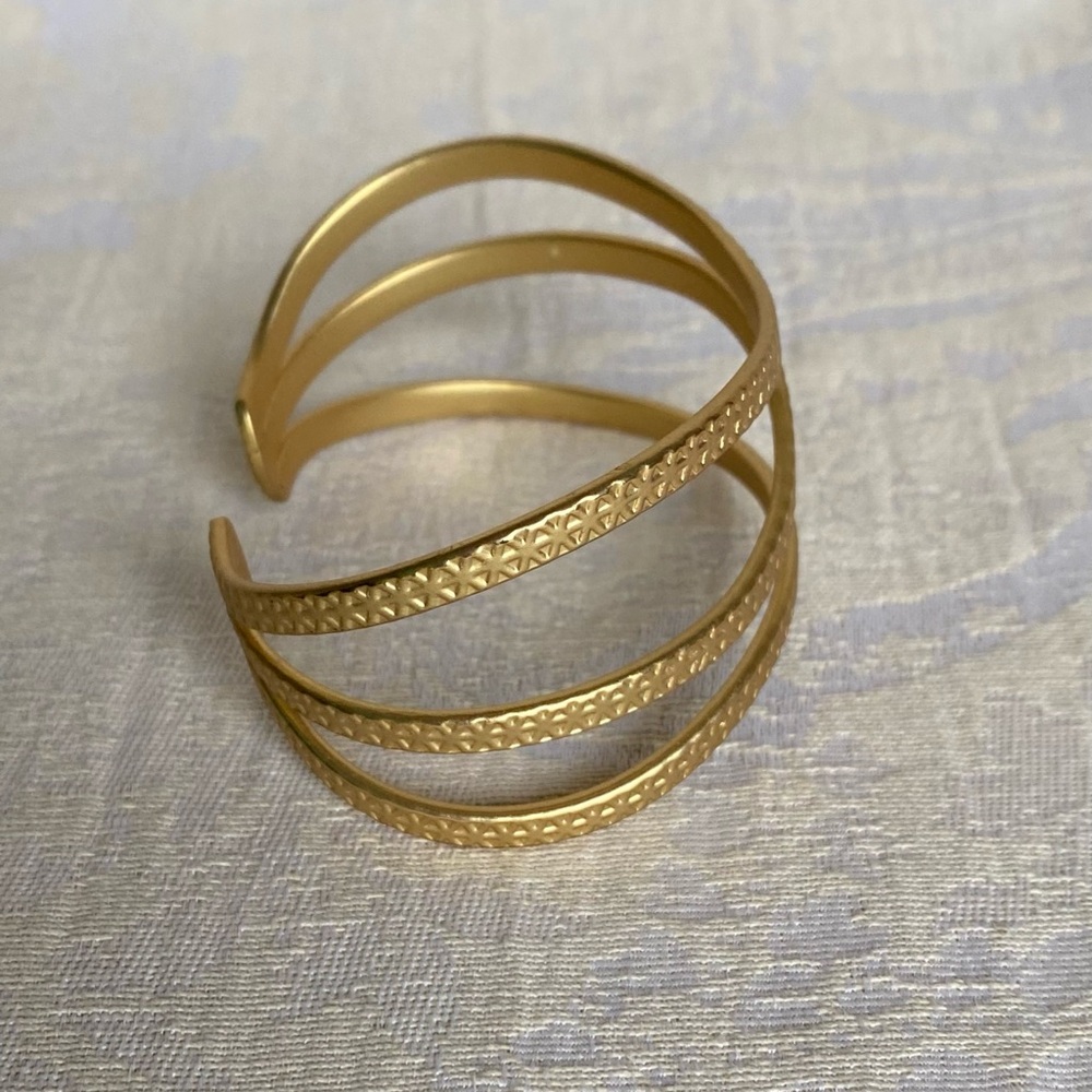 Lia Sophia Trance Bracelet - Picture 4 of 7